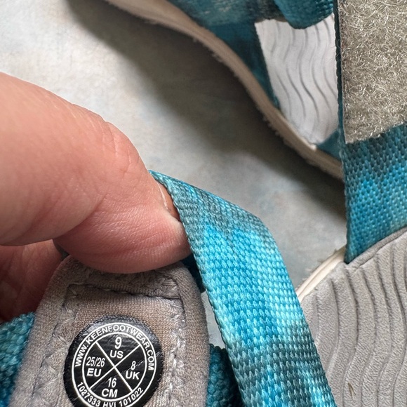 Keen Kids Teal Sandals - Picture 8 of 8